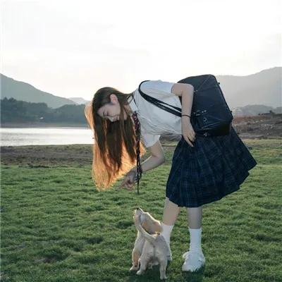 伴娘先拜堂
